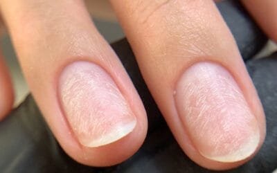 MANICURA: UN RITUAL DE BELLEZA PARA TUS MANOS